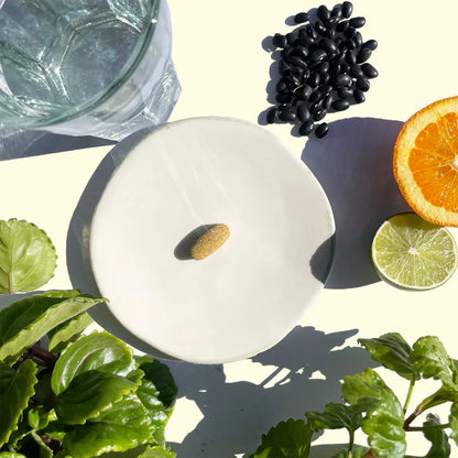Fotografía de una píldora de la vitamina Multiwoman Izzilife easy life izilife isilife issilife