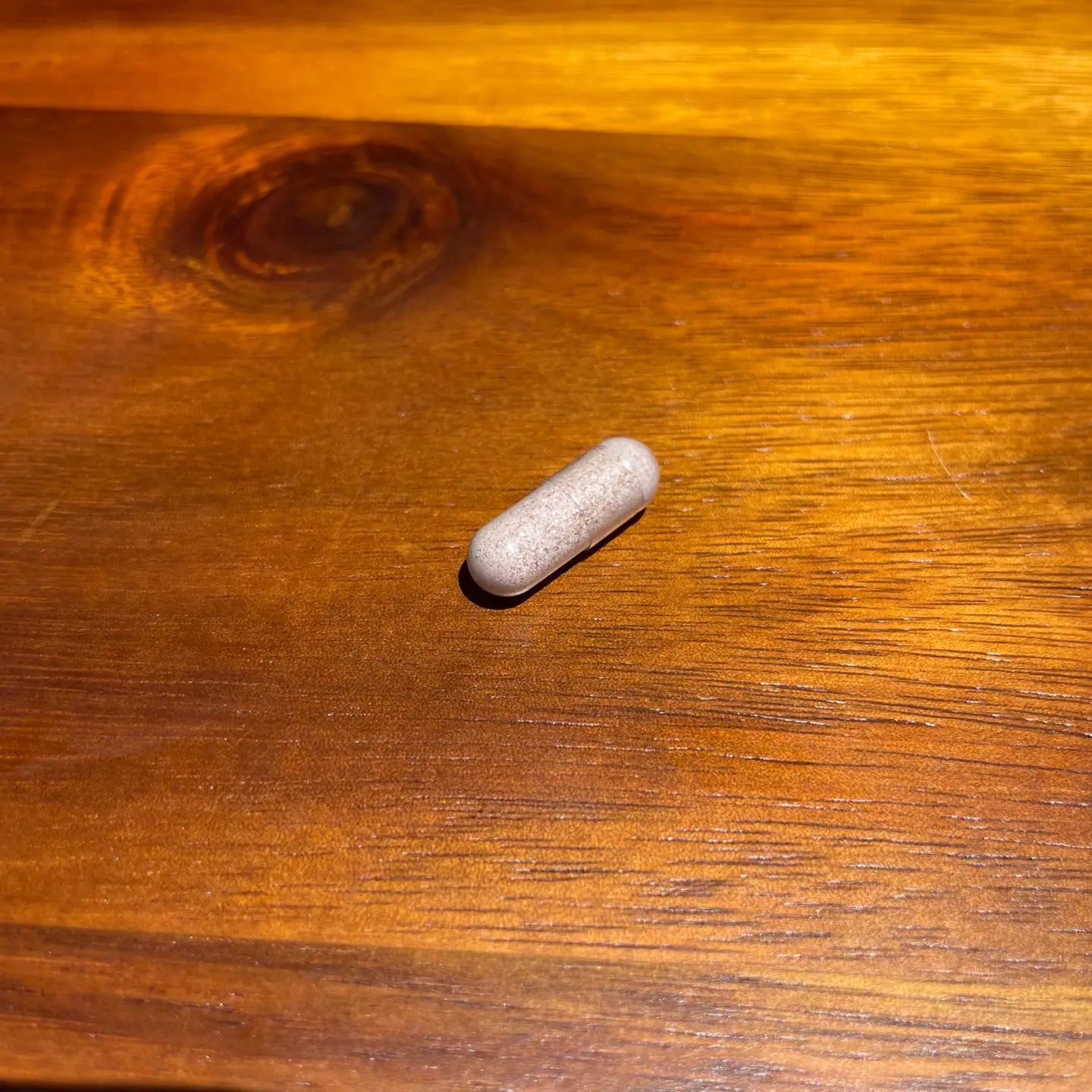 Fotografía de una píldora de Probiotix Cranberry probiótico Izzilife easy life izilife isilife issilife